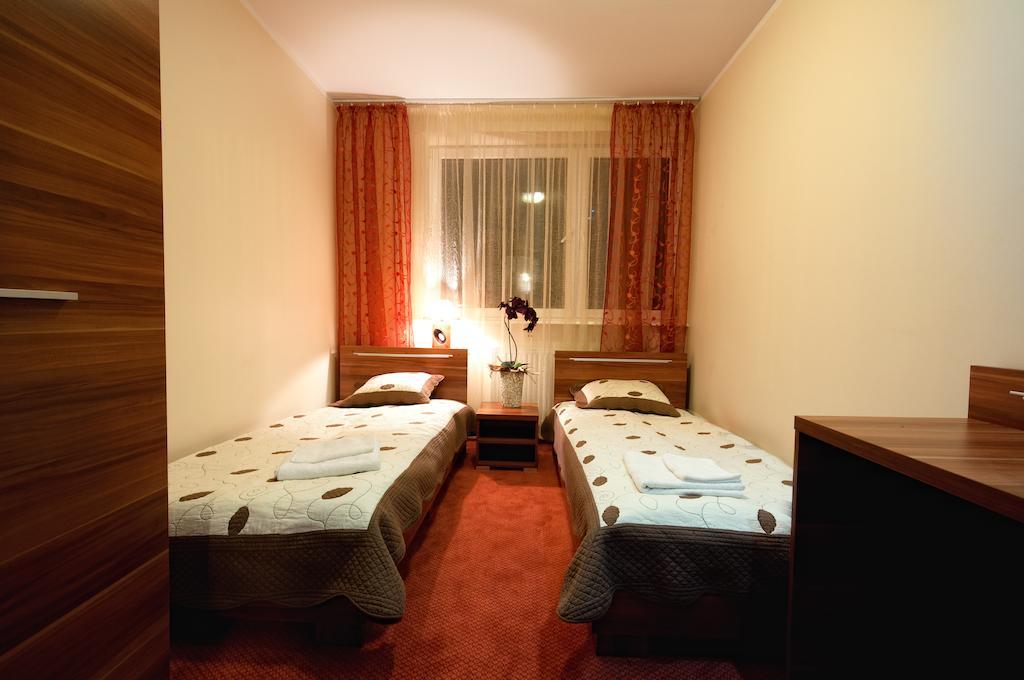 Hotel-24 Плоцк Номер фото