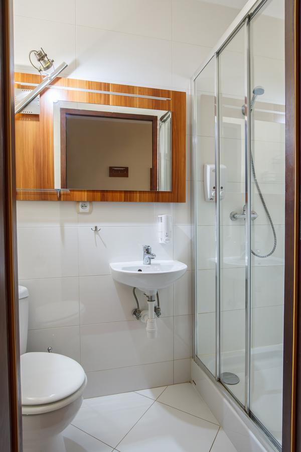 Hotel-24 Плоцк Экстерьер фото